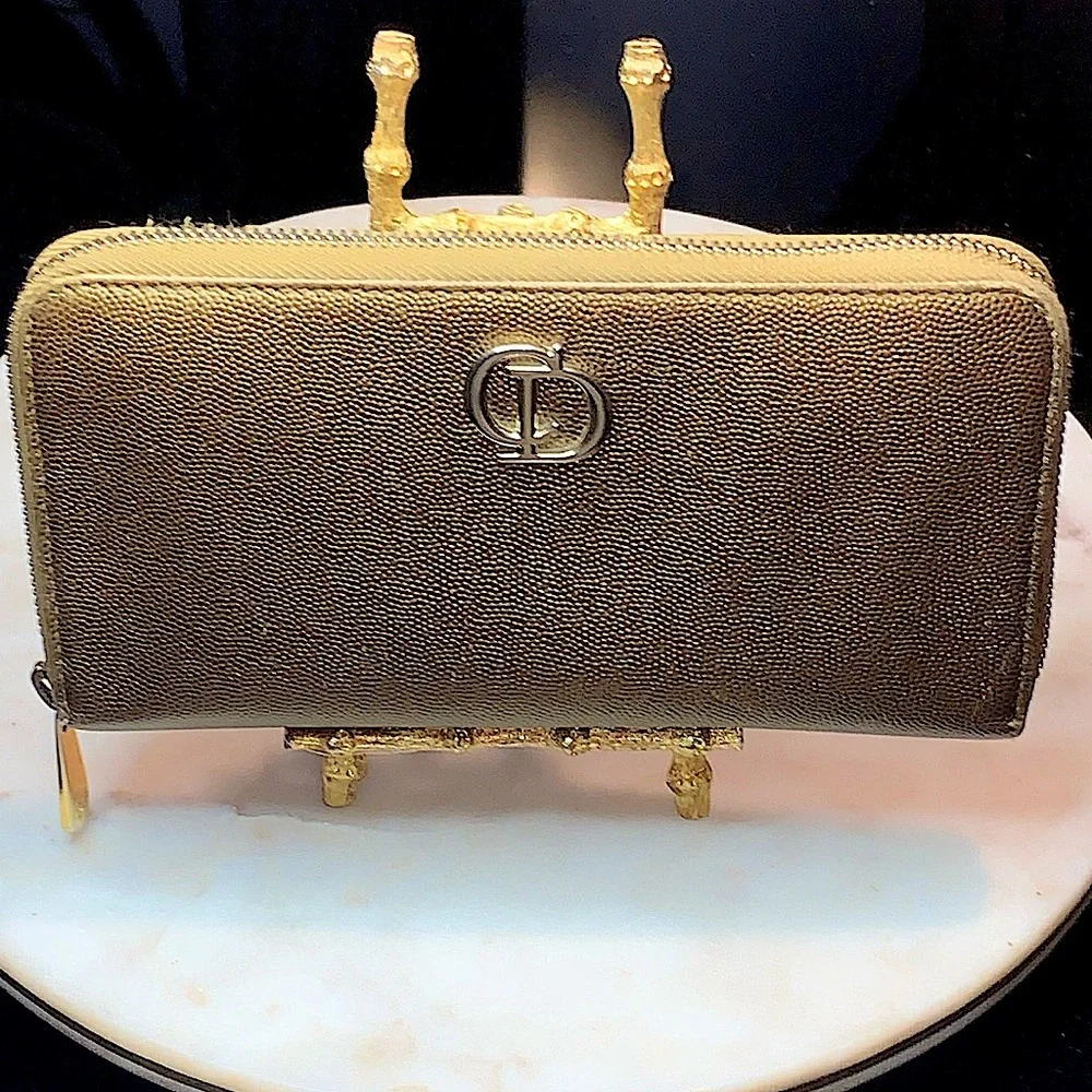 CHRISTIAN DIOR ZIPPY WALLET GOLD METALLIC MADE IN SPAIN